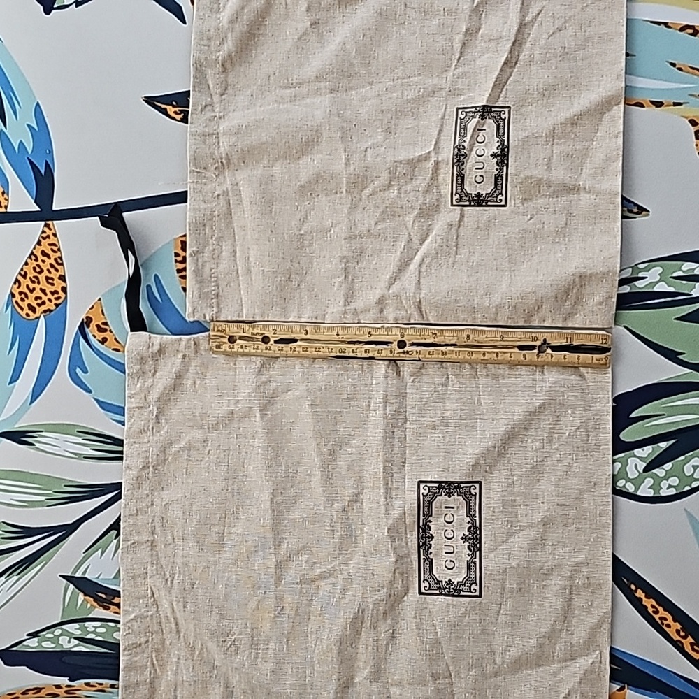 Authentic Gucci item lot - Picture 6 of 15